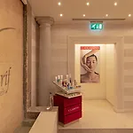 Hotel Royal Carlton