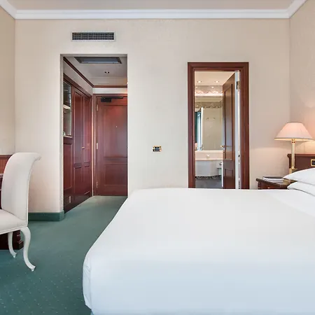 Royal Carlton Μπολόνια