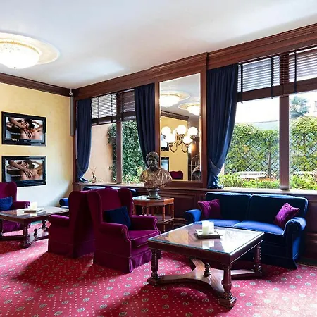 Hotel Royal Carlton