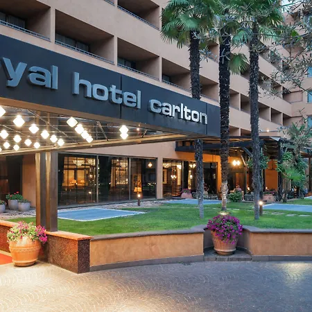 Royal Carlton 4*
