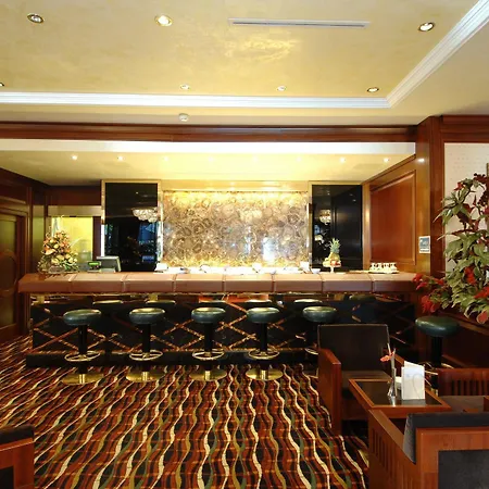 Royal Carlton Hotel 4*
