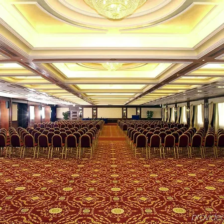Hotel Royal Carlton Bolonia