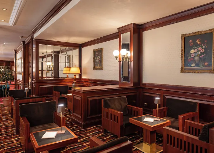 Royal Carlton Hotel 4*